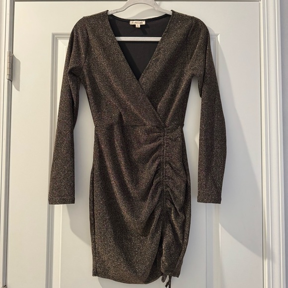 Gold Sparkle Longsleeve Dress - Picture 1 of 4